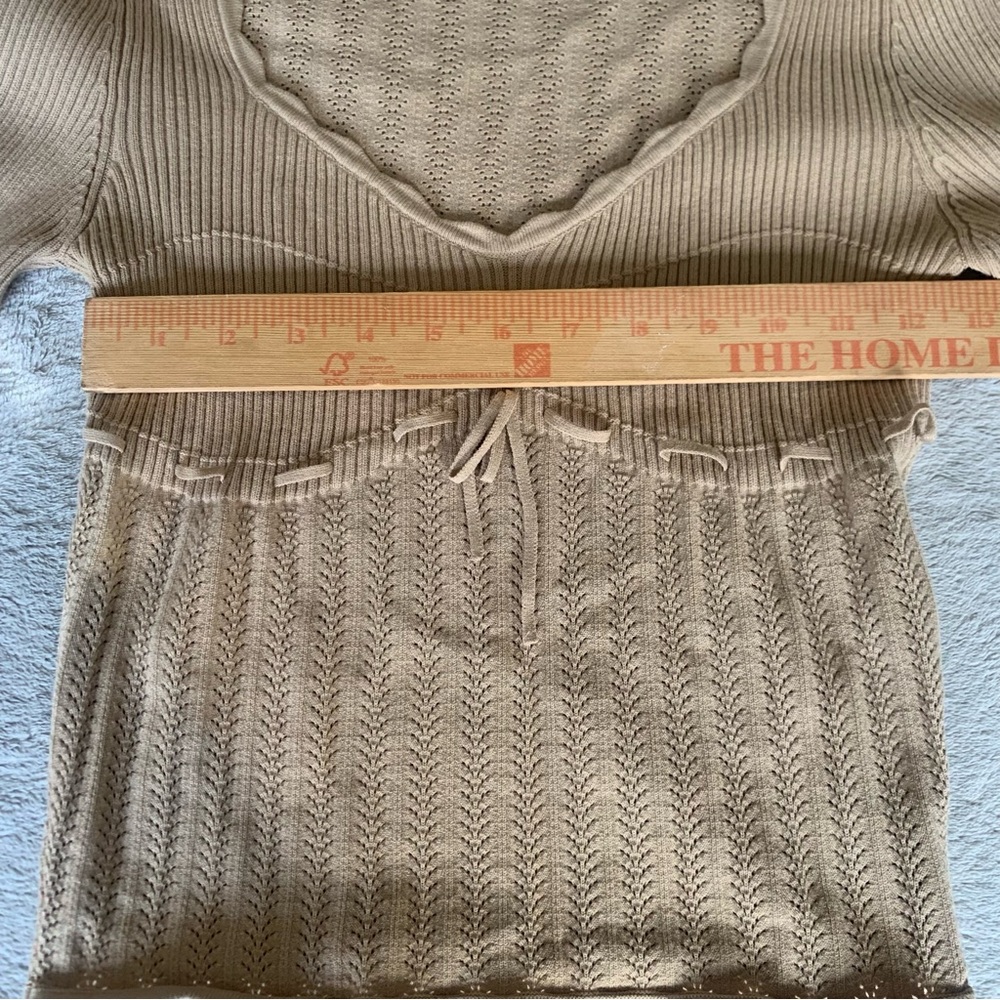 Wilfred Aritzia Soloist Sweater Cream Sz Medium Knit - Picture 5 of 7